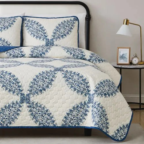 Cannon Abigail Quilt and Sham Set
