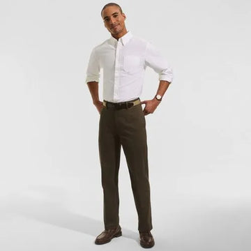 Men's No Iron Traditional Fit Plain Front Chino Pant