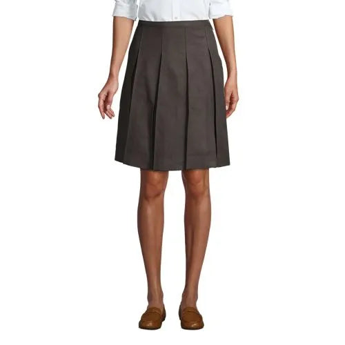Women's Box Pleat Skirt Top of Knee