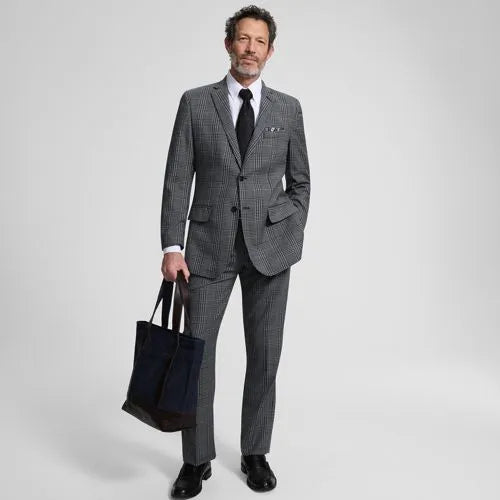 Men's Traditional Fit Year'rounder Stretch Wool Dress Pants