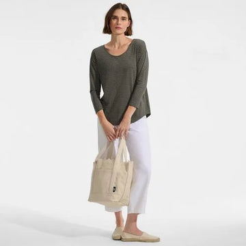Women's 3/4 Sleeve Lightweight Jersey Shirttail Tee