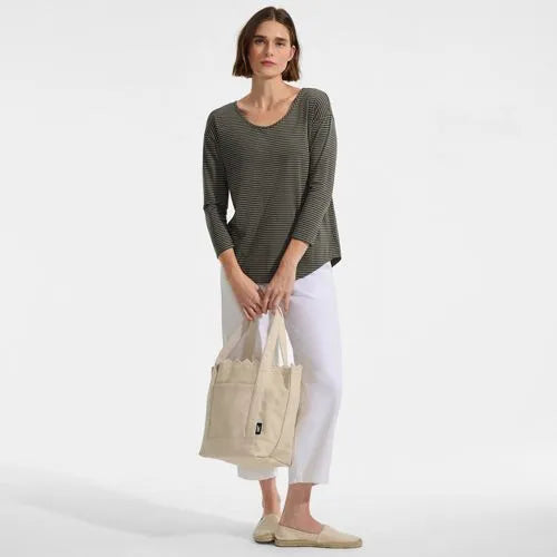 Women's 3/4 Sleeve Lightweight Jersey Shirttail Tee