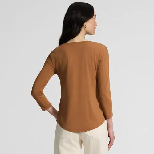 Women's 3/4 Sleeve Lightweight Jersey Shirttail Tee