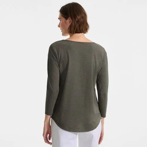 Women's 3/4 Sleeve Lightweight Jersey Shirttail Tee