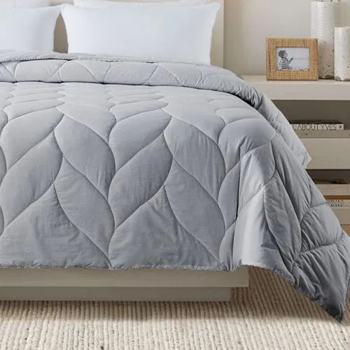 Waverly Antimicrobial Down Alternative Fleece Comforter