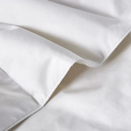 Farm to Home Organic Cotton 233 Thread Count Medium Warmth Feather and Down Comforter