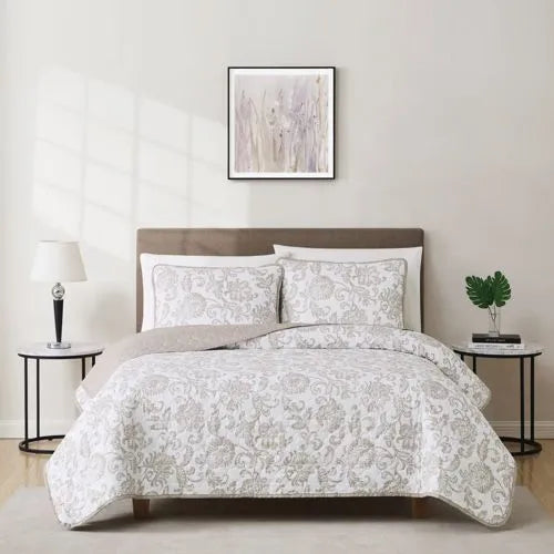 Cannon Sylvana Jacobean Quilt and Sham Set