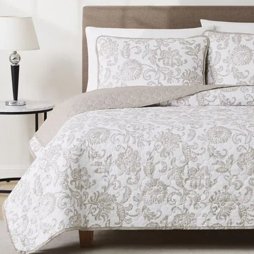 Cannon Sylvana Jacobean Quilt and Sham Set