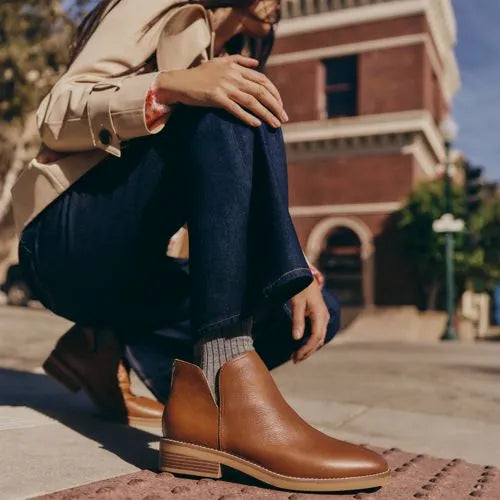 Women's Essential Zip Up Ankle Booties