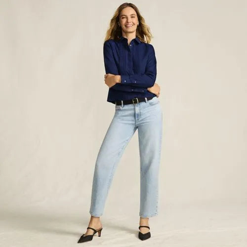 Women's Soft Denim Mid Rise Relaxed Straight Crop Jeans