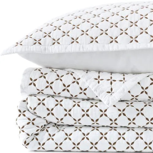 Embroidered Diamond Double Voile Quilt