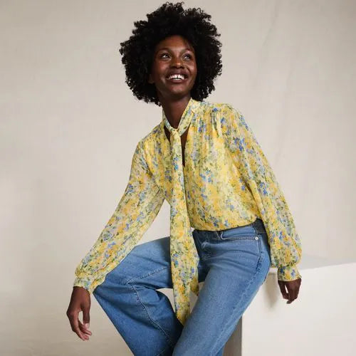 Women's Chiffon Removable Tie Neck Blouse