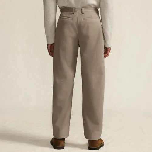 Men's Relaxed Fit Pleated Dress Pants