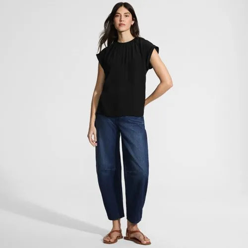 Women's Sleeveless Crepe Popover Top