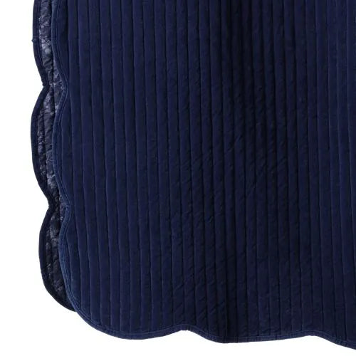Velvet Scallop Quilt
