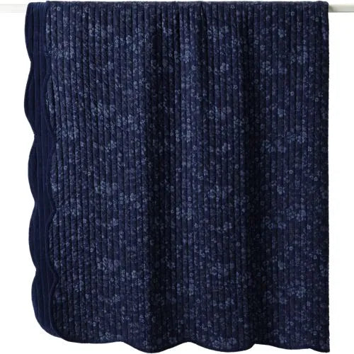 Velvet Scallop Quilt